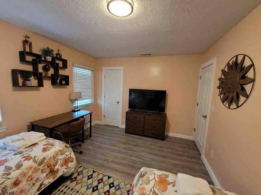 Elegant 2-Bedroom Pet-Friendly Villa W 2 Parking Spaces Hilton Head Island Exterior photo