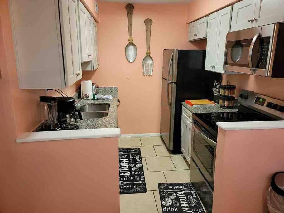 Elegant 2-Bedroom Pet-Friendly Villa W 2 Parking Spaces Hilton Head Island Exterior photo